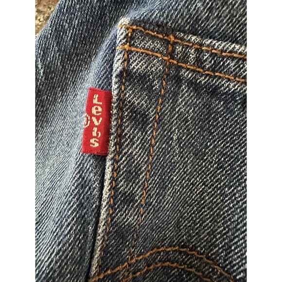 Levi's White Oak Cone Denim Button-Fly Jean Shorts‎ Size  30 dark wash - Picture 6 of 10